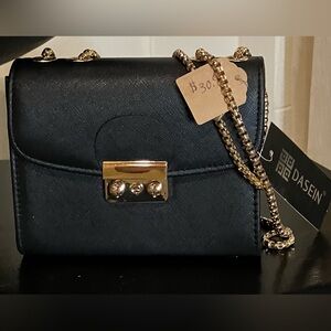 Chic Black Crossbody Bag with Gold Chain